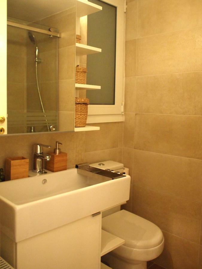 Cosy Flat Posh Quartier Kolonaki Lägenhet Aten Exteriör bild