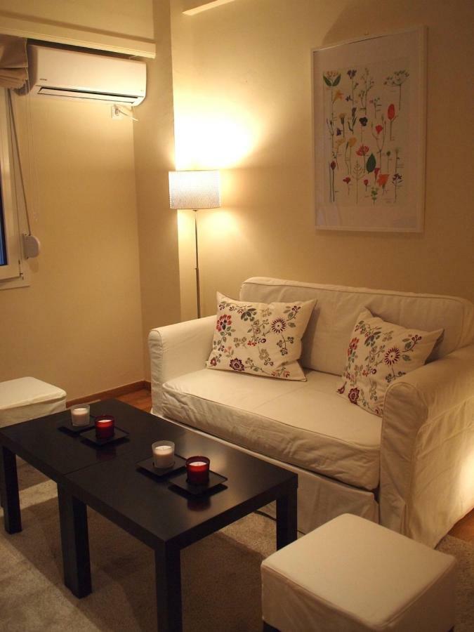 Cosy Flat Posh Quartier Kolonaki Lägenhet Aten Exteriör bild