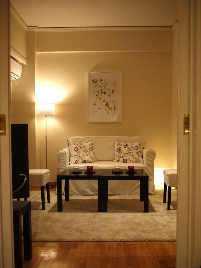 Cosy Flat Posh Quartier Kolonaki Lägenhet Aten Exteriör bild