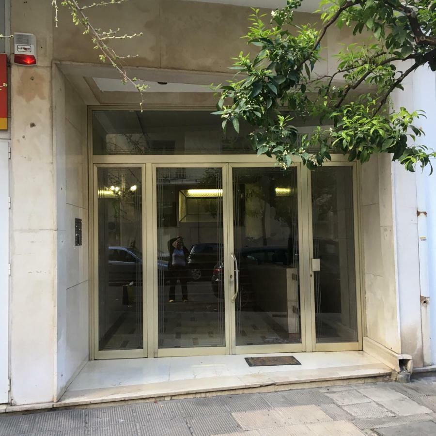 Cosy Flat Posh Quartier Kolonaki Lägenhet Aten Exteriör bild